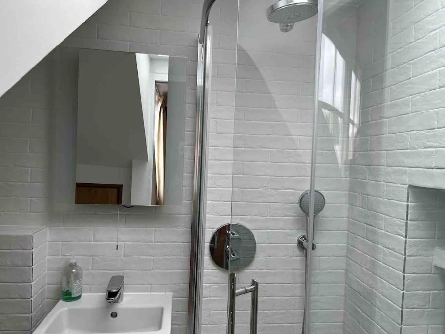 Cb53 Tower Bridge Townhouse 2 Bathrooms & Free Parking London Exteriör bild